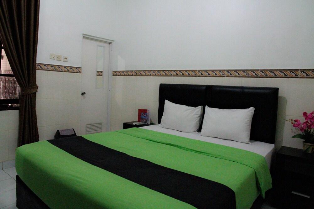 Pondok Denayu Homestay Kuta Lombok Kültér fotó